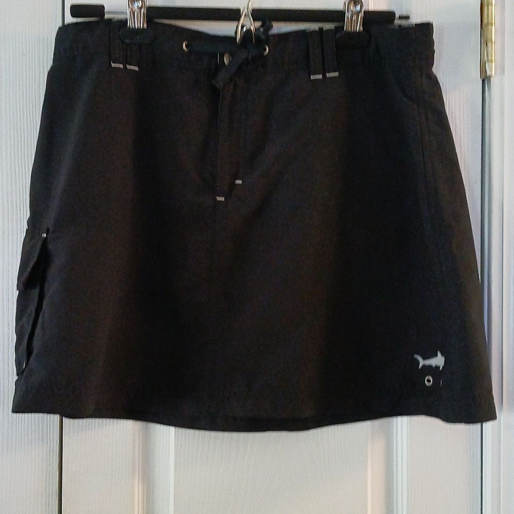 Against the Elements black tennis golf skirt Sz 12